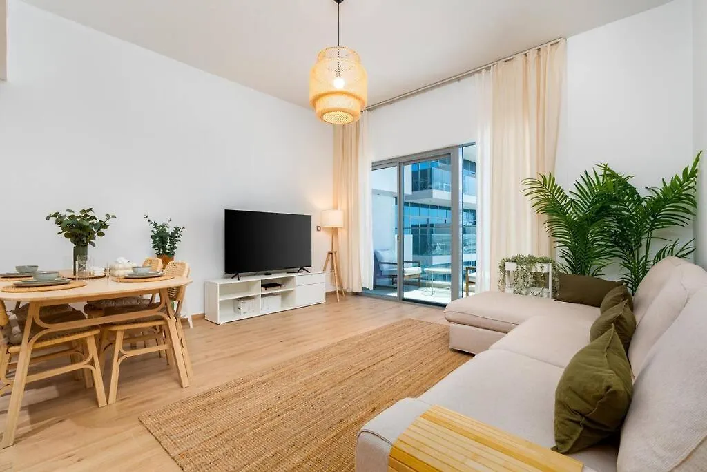 Large 2 Bedroom - Metro At 2 Min دبي